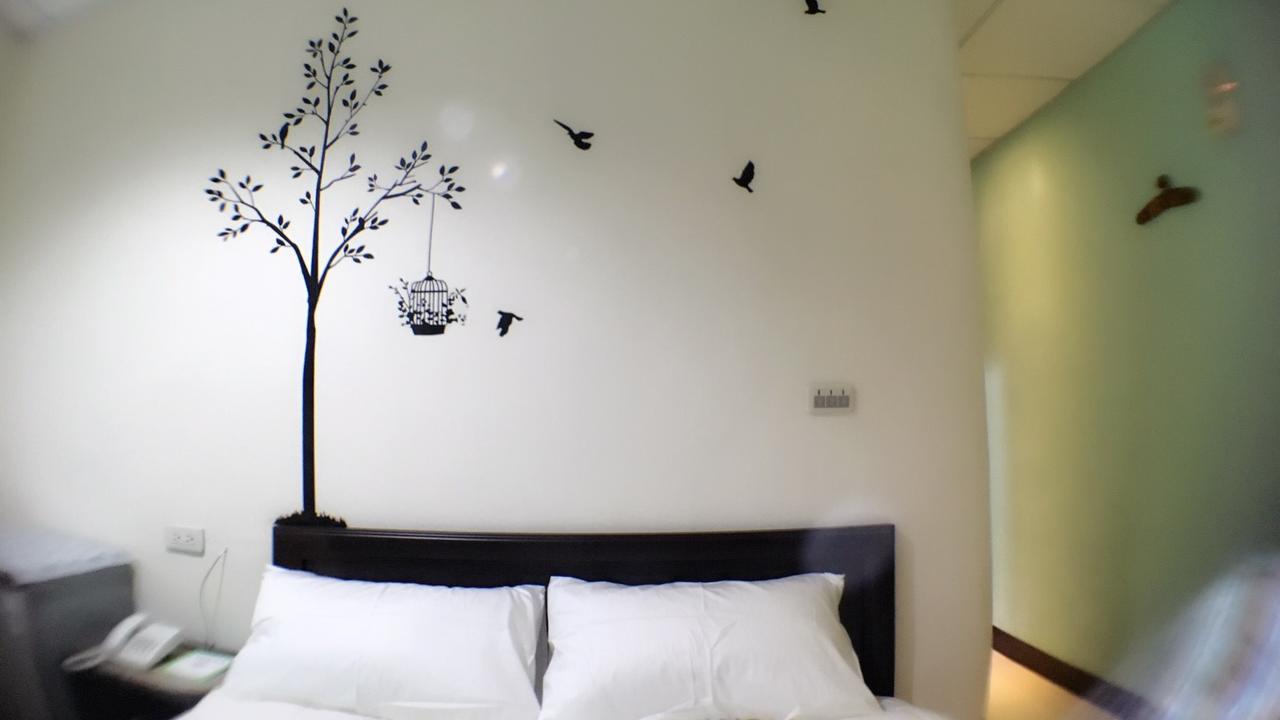 Hfun Hotel Гаосюн Екстер'єр фото