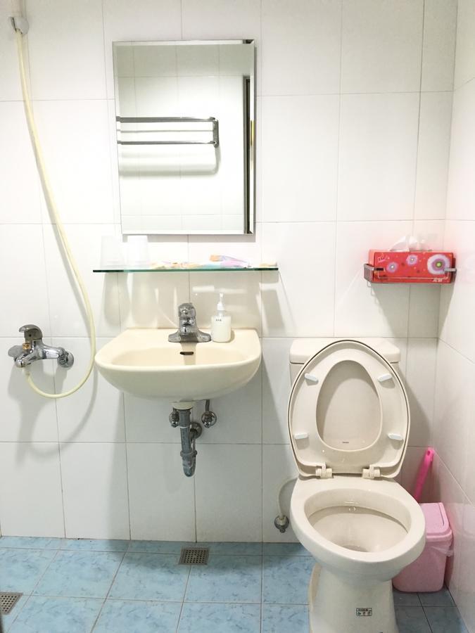 Hfun Hotel Гаосюн Екстер'єр фото