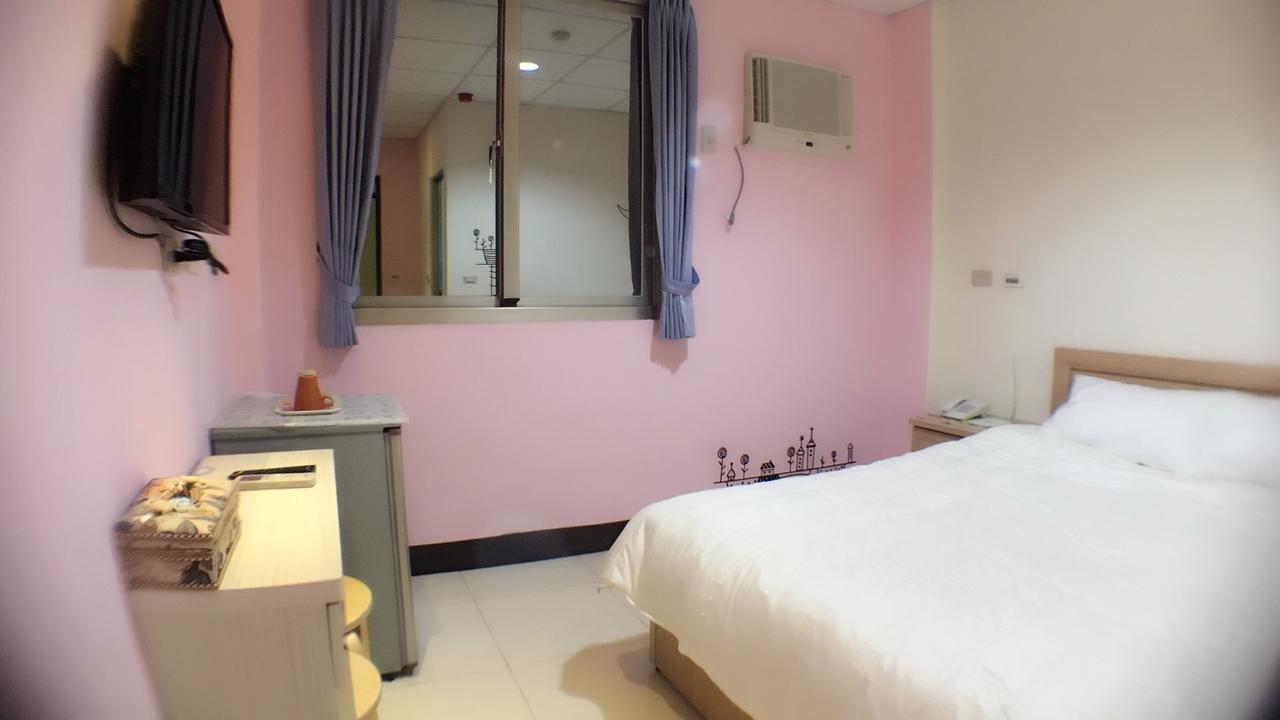 Hfun Hotel Гаосюн Екстер'єр фото
